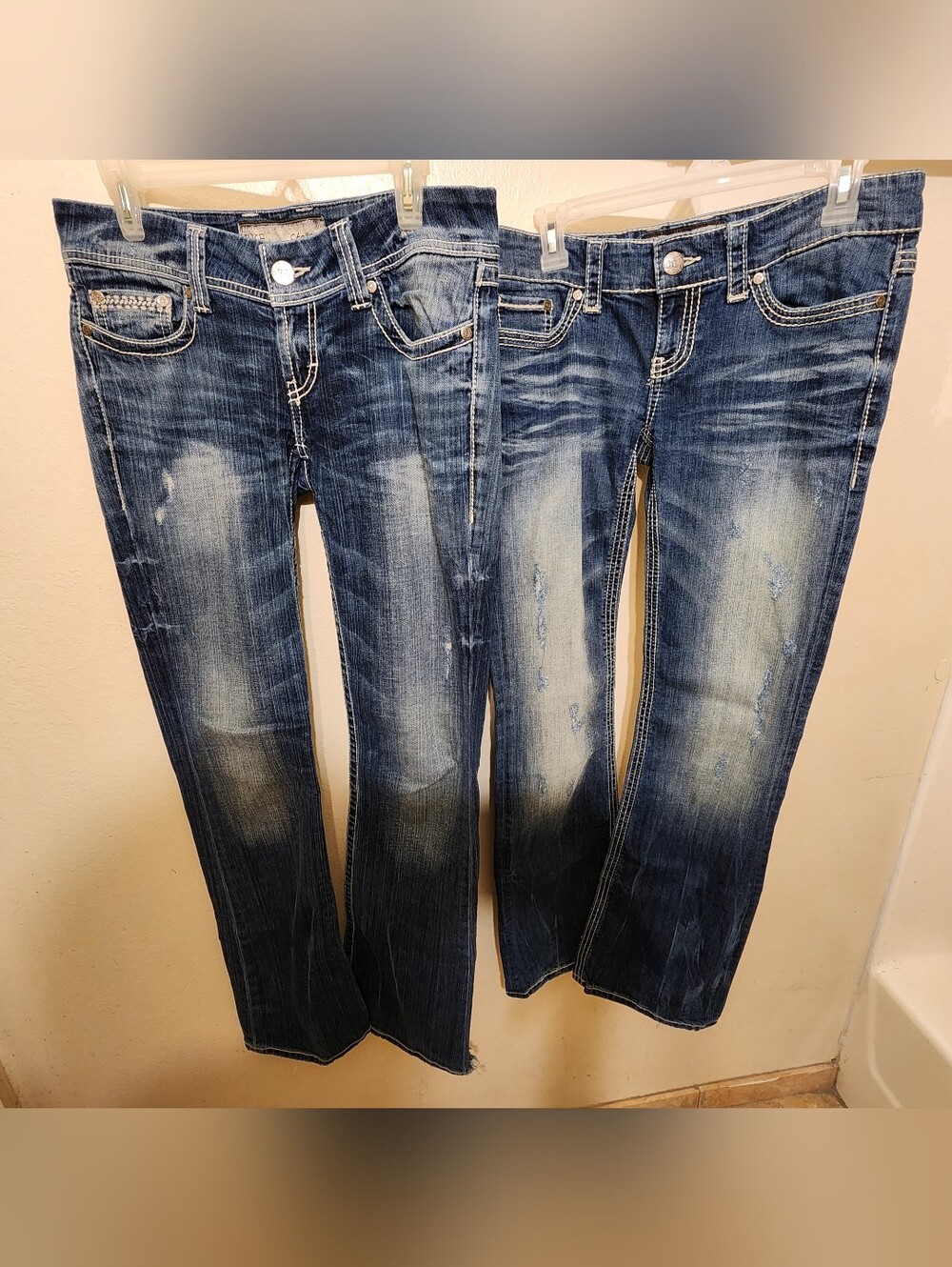 BKE Stella Buckle Women’s Distressed Dark Blue Jeans Bundle Of Two Classic Fit
